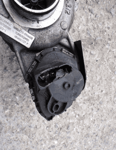 Turbosprężarka opel crosland peugeot 5008 1.5 e-hdi blue hdi 9820728080 3