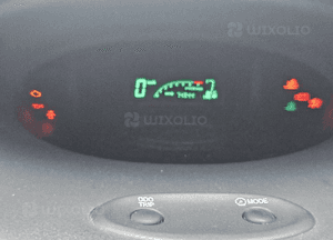 Toyota Yaris 99-05 zegar licznik 83800-52120 4