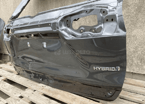 Klapa bagaznika tyl tylna toyota RAV4 5 v 2019- 4
