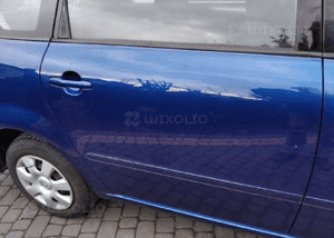 Toyota Avensis Verso 8M6 drzwi tyl  lewe 4
