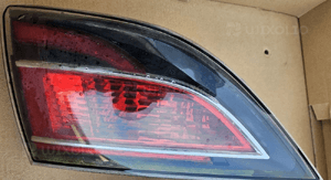 Mazda 6 GH 08-12 kombi lampa tył tylna prawa lewa w klape  KOITO 4