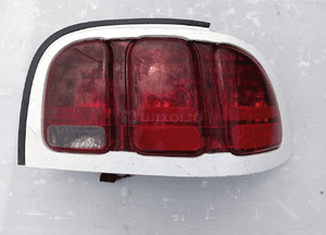 Lampa tył tylna prawa ford mustang gt 1