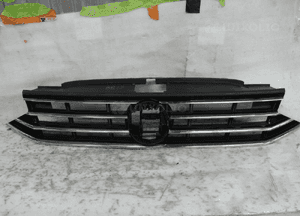 Vw passat B8 lift idealny grill atrapa 1