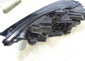Audi A6 C8 4K0941034 lampa prawa 9