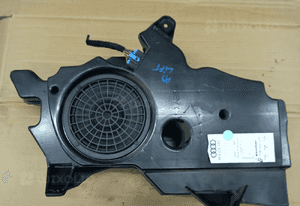Audi A3 8P  subwoofer 8P3035382 1