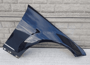 Mercedes c klasa W204 07-14 błotnik przedni prawy 1