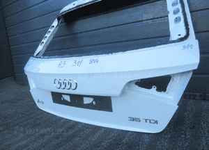 Klapa bagażnika tylna tył audi A3 8V4 2012- 8