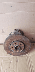 Zwrotnica prawy przód przednia prawa Seat Ibiza 6J 1.6 TDI 1