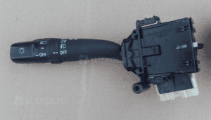 Toyota Corolla Verso 04-08 wlacznik swiatel