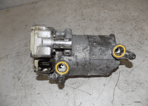 VOLVO XC40 PLUG-IN HYBRID SPRĘŻARKA KLIMATYZACJI 32130500 4