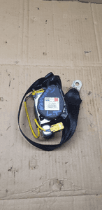 Pas bezpieczeństwa napinacz lewy tył VW Touareg 7L0857805B 1