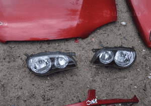 corolla FL lampa prawa WYSYŁKA 2