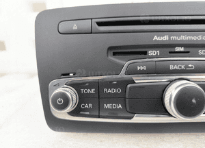 AUDI A1 8X MMI 3G Radio Multimedia 8X0035670 3