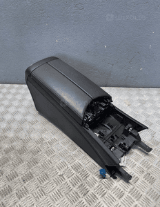 MERCEDES W205 PODŁOKIETNIK SCHOWEK TUNEL A2055406865 2