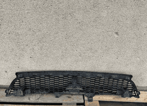 Grill atrapa zderzaka mitsubishi outlander ii lift 4