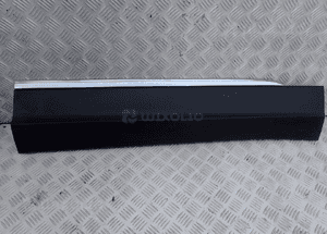 Vw tiguan listwa drzwi prawa przód 5NA854940N 2