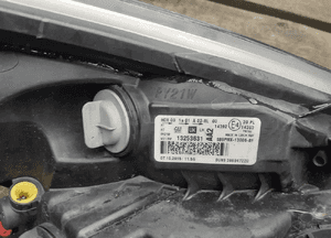 Przod przednia lampa lewa opel meriva b ii 4