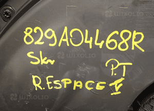 Espace v tapicerka boczek drzwi prawy tył 829A04468R 6