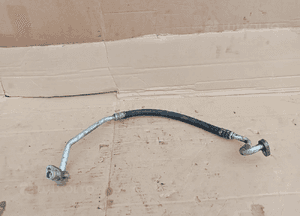 Wąż przewód klimatyzacji klimy Nissan Note E11 924909U200 2