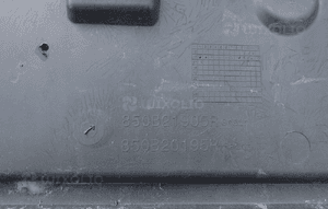 Renault clio iv lift zderzak tył tylny 850226858R 12