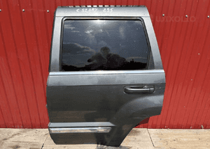 Jeep grand cherokee wk wh drzwi pdm ładne w kolor 8