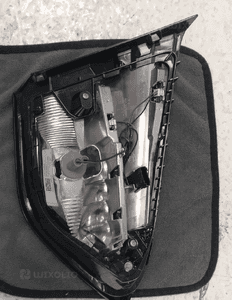 Opel crossland x lampa tył tylna zespolona prawa oryginał 7