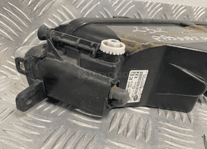 Halogen przeciwmgielny prawy vw passat B8 2014- 15