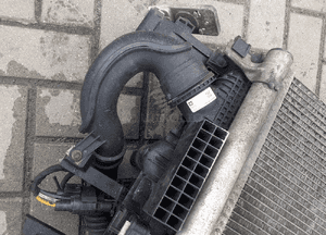 Chłodnica wody cieczy komplet opel astra j 4 iv 1.7 2.0 cdti diesel 5