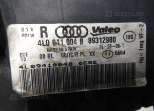 Audi Q7 lampa przód prawa przednia 9 pin xenon 16