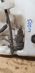 Zbiorniczek spryskiwaczy Mercedes C-Klasa W203 2038600160 2038600017 6