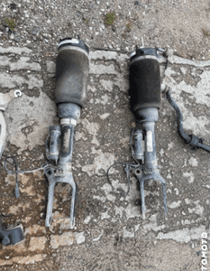 MERCEDES r 251 amortyzator przód przedni air matic miech 3