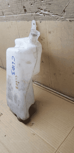 Zbiorniczek płynu spryskiwaczy Renault Clio III 7701058023 3