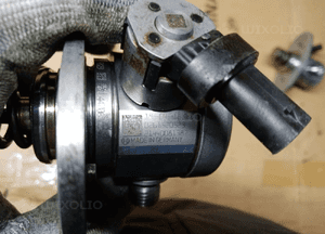 Pompa wysokiego ciśnienia BMW M5 G30 F90 4.4 8V 0261520523 7852361 6