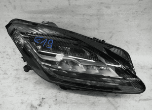 Jaguar e-pace full led ideał lampa przednia prawa 1