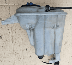 Audi A4 B8 zbiorniczek wyrównawczy chłodnicy 8K0121403C 3