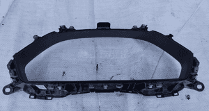 RAMKA OSŁONA OBUDOWA LICZNIKA AUDI Q3 II 83A857115 1