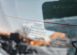 Klapa Bagaznika Szyba Srebrna Szara Audi A3 8P Sportback 5 D Drzwi 6