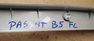 Listwa osłona podsufitki tył VW Passat B5 Kombi 3B9867617D 5
