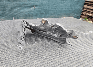 Slizg Lampy Mocowanie Lampa Uchwyt Pod Lampe Lewy Prawy Spryskiwacz Czujnik Audi A4 B8 15