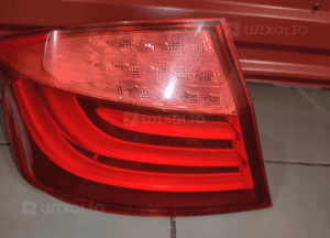 BMW 5 F10 LAMPA TYŁ LEWA W BŁOTNIK TYLNA EUROPA ORYGINAŁ ŁADNA 5