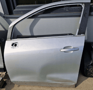 Opel mokka a drzwi lewy przod przednie z 176 1