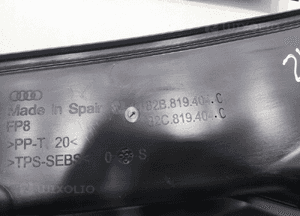 Podszybie lewe prawe komplet audi A1 ii 82A 82B819403C 82B819404C 2018-2024 9