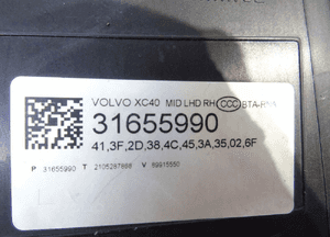 Volvo XC40 2018 Prawa strona Lampy przednie 6