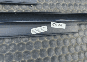 Listwa Listwy Zgarniajace Ramki Szyb Chrom Oklejone Czarne AUDI A4 B8 Sedan 10
