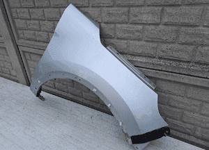 Ford explorer 10-16 błotnik prawy przedni 2