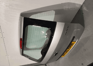 Klapa tył tylna bagażnika ford fusion 62 srebrna 3