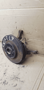 Zwrotnica lewy przód przednia lewa Suzuki Swift IV 1.3 16V 3