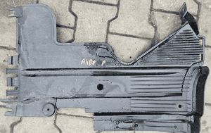 Audi A4 B8 osłona podwozia  lewa 6