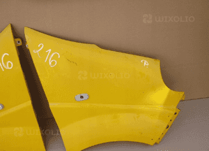 Błotnik prawy przód przedni renault trafic ii