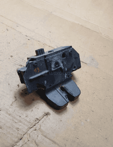 ZAMEK KLAPY TYŁ OPEL VECTRA C kombi nr 495072894 2